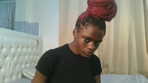 purple_honey1 online show from April 5, 5:10 pm