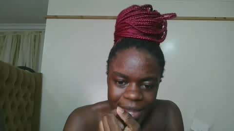 purple_honey1 online show from April 11, 6:23 pm