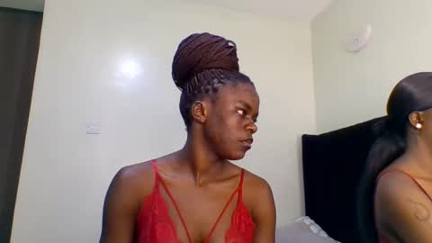 purple_honey1 online show from April 29, 6:58 pm