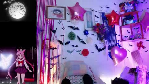 purplekattlyn online show from October 29, 4:26 am