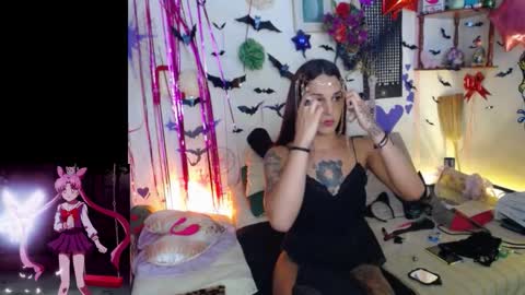 purplekattlyn online show from March 12, 1:01 am