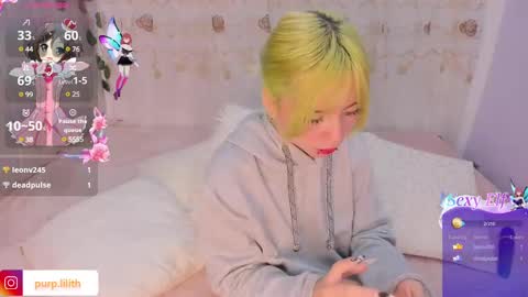 Snapshot of purplelilith3 chatting on March 5, 1:21 am Purple Lilith online show from March 5, 1:21 am