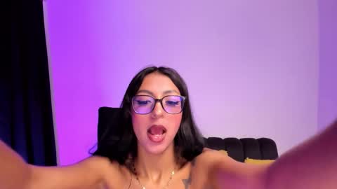 MEGANNNN online show from March 27, 3:01 am