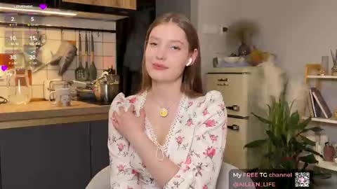 Snapshot of purrpure chatting on October 8, 9:12 pm Aileen online show from October 8, 9:12 pm