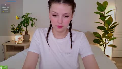 Diana    Onlyfans  online show from September 27, 7:35 am