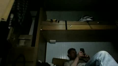 Snapshot of pussybountyhunterr chatting on July 25, 7:39 am pussybountyhunterr online show from July 25, 7:39 am