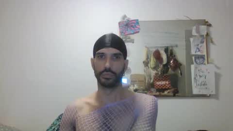 pussyboy32947 online show from May 1, 1:54 am