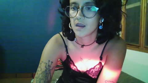 pussyboy online show from April 7, 3:40 am