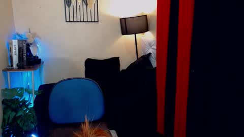 Snapshot of pussydoll07 chatting on February 20, 10:05 am pussydoll07 online show from February 20, 10:05 am