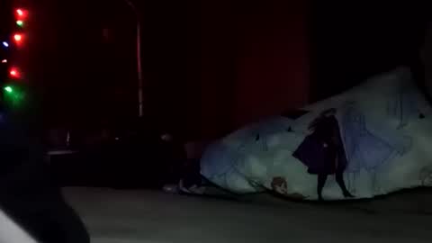 Pussyluver520 online show from April 3, 7:06 am