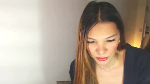 Snapshot of pussywetandwild chatting on December 27, 9:22 pm LHARA online show from December 27, 9:22 pm