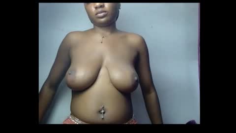 Snapshot of pussyxwetx chatting on February 11, 3:50 pm pussyxwetx online show from February 11, 3:50 pm