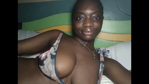 ora online show from October 5, 10:13 am