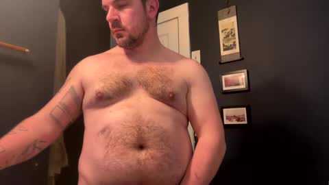 Snapshot of pwerhouse chatting on February 8, 8:21 pm pwerhouse online show from February 8, 8:21 pm