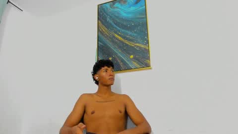 Snapshot of pyke_cum chatting on February 6, 8:29 am pyke_cum online show from February 6, 8:29 am