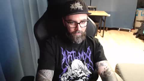 Snapshot of pyroxen chatting on March 8, 9:40 pm Yog Sothoth online show from March 8, 9:40 pm