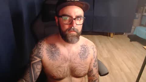 Snapshot of pyroxen chatting on September 14, 12:59 pm Yog Sothoth online show from September 14, 12:59 pm