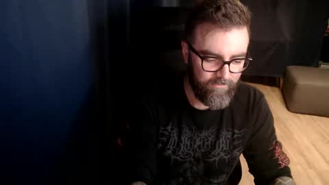 Snapshot of pyroxen chatting on October 14, 7:36 pm Yog Sothoth online show from October 14, 7:36 pm