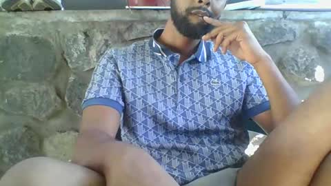 Snapshot of python974 chatting on October 31, 11:11 am Python online show from October 31, 11:11 am