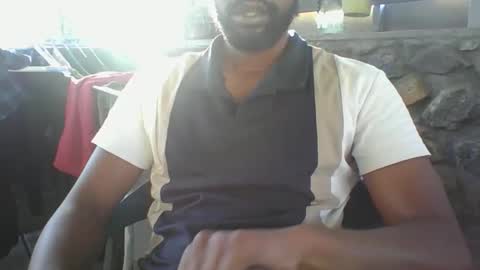 Snapshot of python974 chatting on November 12, 2:12 am Python online show from November 12, 2:12 am