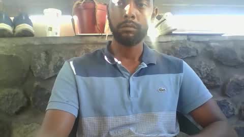 Snapshot of python974 chatting on November 27, 2:57 am Python online show from November 27, 2:57 am