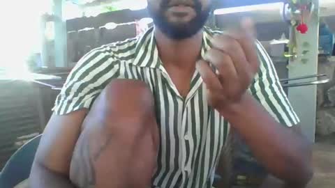 Snapshot of python974 chatting on January 7, 2:25 am Python online show from January 7, 2:25 am