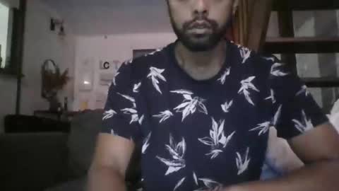 Snapshot of python974 chatting on February 21, 1:39 am Python online show from February 21, 1:39 am