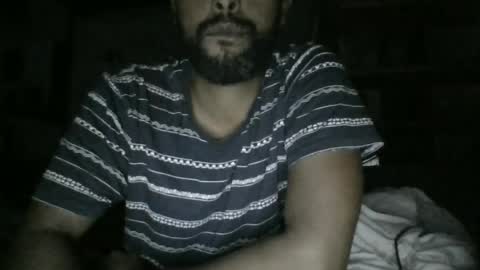 Snapshot of python974 chatting on June 19, 7:39 pm Python online show from June 19, 7:39 pm