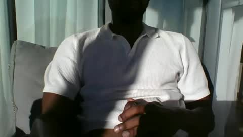 Snapshot of python974 chatting on June 28, 4:18 am Python online show from June 28, 4:18 am