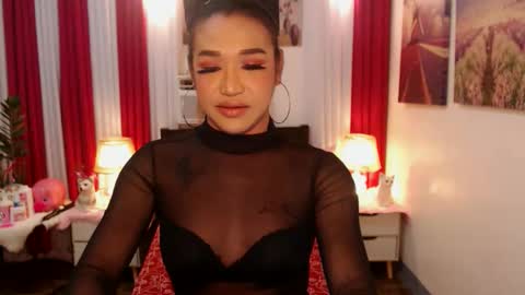 Queen Agatha online show from December 7, 9:50 am