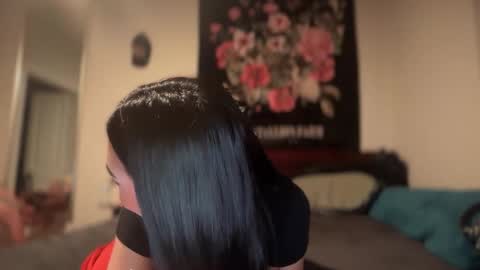 pyttjenna online show from September 13, 2:11 am