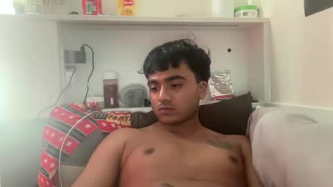 qosmo123 online show from April 8, 7:52 am