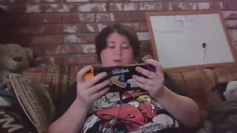 Snapshot of qtbisuccubi chatting on January 18, 7:17 pm Br4tty Bunny online show from January 18, 7:17 pm