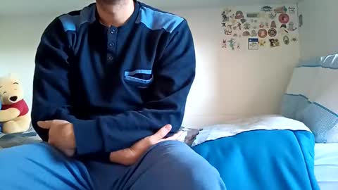 Snapshot of quantosibel chatting on December 15, 8:40 am quantosibel online show from December 15, 8:40 am