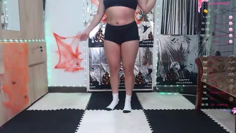 Snapshot of queen__abby chatting on November 5, 7:03 pm Queen Abby online show from November 5, 7:03 pm