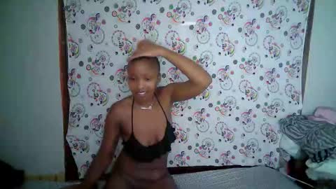 queen_dimple1 online show from April 30, 8:26 pm