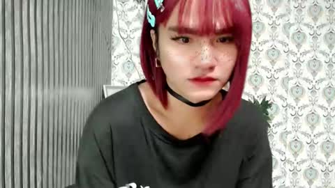 Snapshot of queen_elicktra chatting on February 19, 5:38 am JOY online show from February 19, 5:38 am