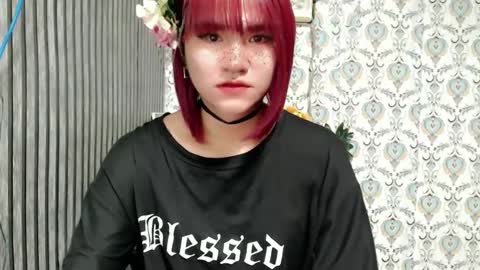 Snapshot of queen_elicktra chatting on March 5, 4:34 am JOY online show from March 5, 4:34 am