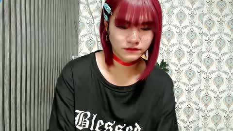 Snapshot of queen_elicktra chatting on March 7, 6:24 am JOY online show from March 7, 6:24 am