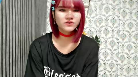 Snapshot of queen_elicktra chatting on March 7, 9:29 am JOY online show from March 7, 9:29 am