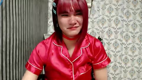 Snapshot of queen_elicktra chatting on March 7, 6:33 pm JOY online show from March 7, 6:33 pm