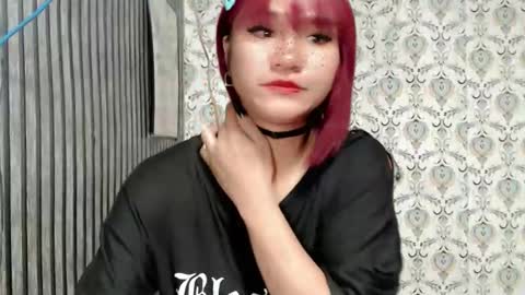 Snapshot of queen_elicktra chatting on October 6, 12:30 am JOY online show from October 6, 12:30 am