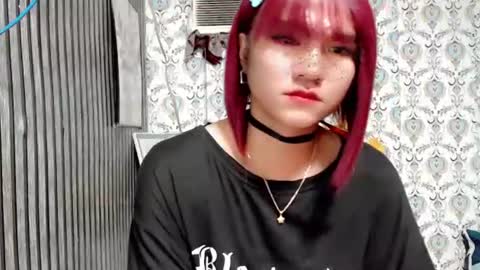 Snapshot of queen_elicktra chatting on October 22, 9:53 am JOY online show from October 22, 9:53 am