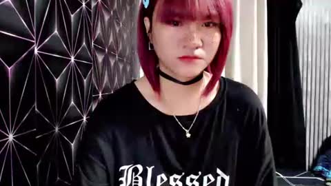 Snapshot of queen_elicktra chatting on November 5, 4:07 pm JOY online show from November 5, 4:07 pm