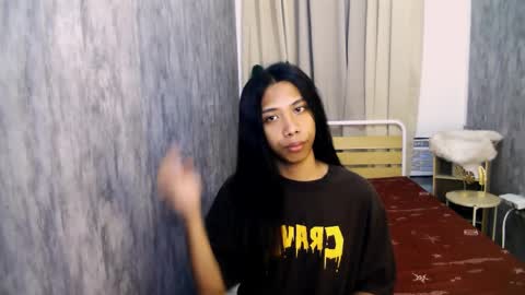 queen_gia online show from April 7, 6:41 pm