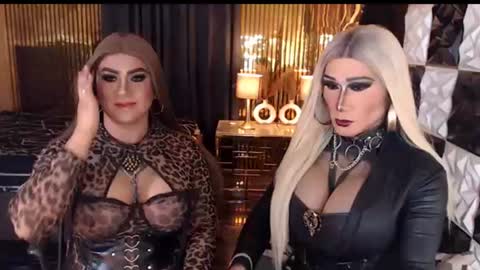queen_horsecock online show from June 20, 7:27 pm