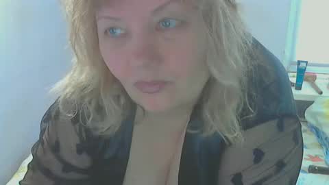queen_jane8 online show from April 11, 12:53 pm