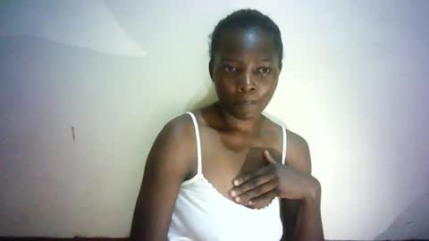 queen_joan online show from February 27, 5:04 pm