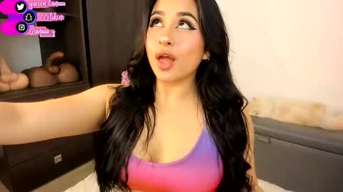 Snapshot of queen_liana chatting on September 19, 6:04 am Liana  online show from September 19, 6:04 am