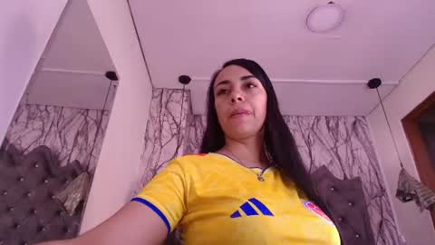 QueenNyx online show from June 18, 2:01 am